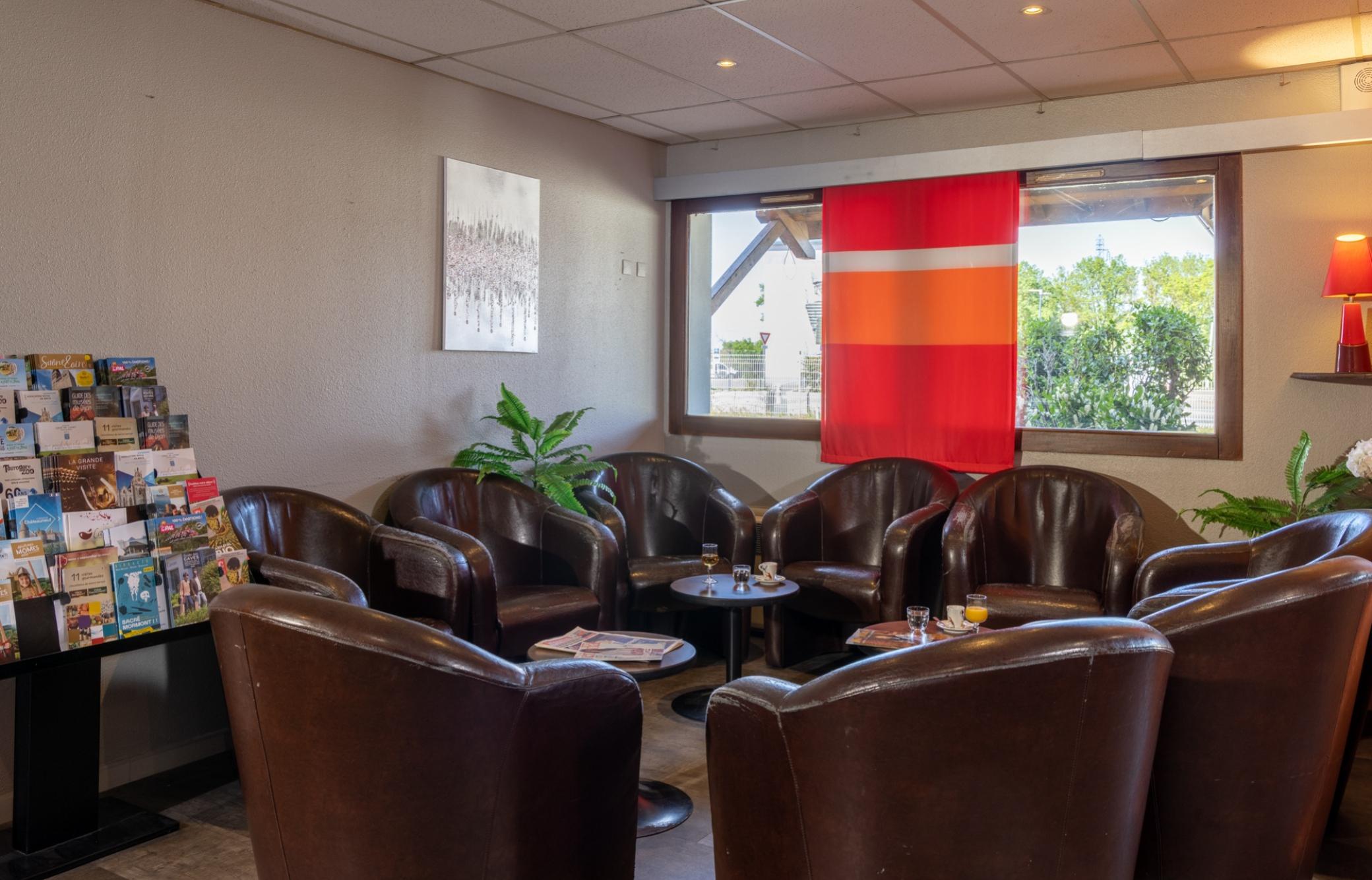 The Originals City, Hotel Macon Sud Chaintre ภายนอก รูปภาพ