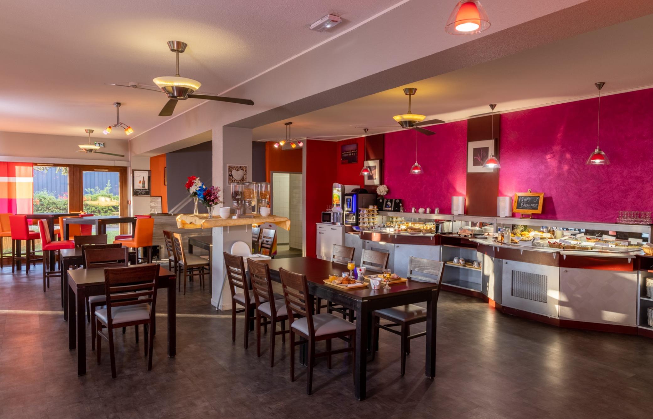 The Originals City, Hotel Macon Sud Chaintre ภายนอก รูปภาพ